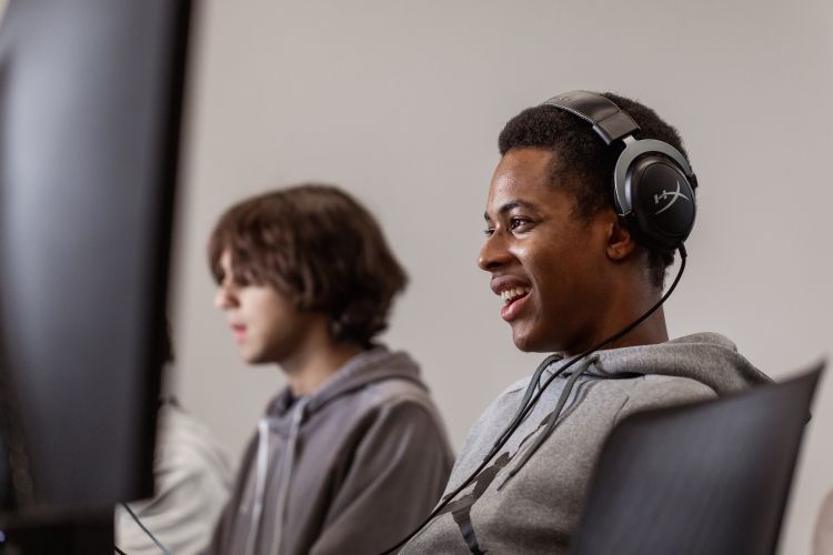 Student's using PC's