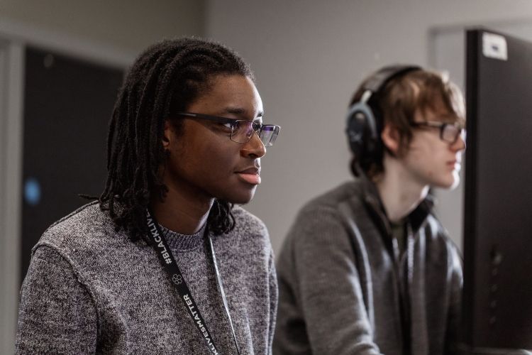 Student's using PC's